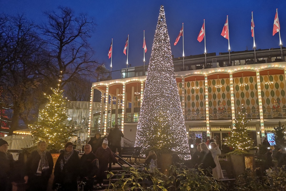 6. december 2022 Julestemning i Tivoli